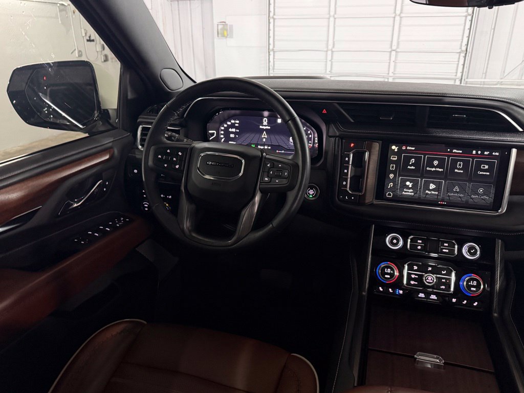 Used 2023 GMC Yukon Denali Ultimate AWD/4WD image 42