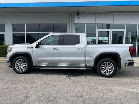 Used 2020 GMC Sierra 1500 SLT w/ SLT Premium Plus Package RWD image 2