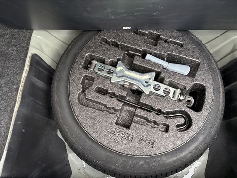 Used 2017 Honda Civic Touring image 30