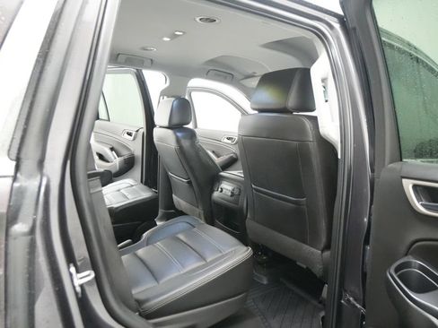 Used 2018 GMC Yukon Denali AWD/4WD image 35