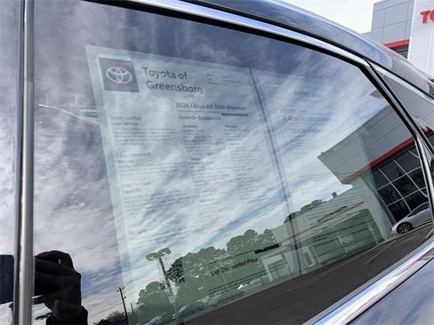 Used 2024 Lexus RX 350h image 38