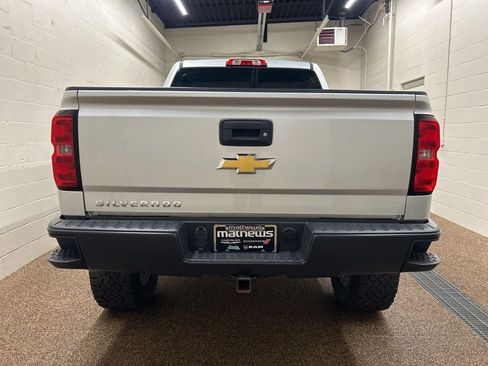 Used 2016 Chevrolet Silverado 1500 W/T w/ Trailering Package AWD/4WD image 3