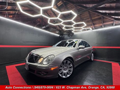Used 2007 Mercedes-Benz E 350 Sedan image 2