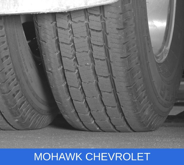 Used 2022 Chevrolet Silverado 3500 High Country AWD/4WD image 31