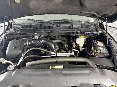 Used 2016 RAM 1500 Sport w/ Sport Premium Group image 28