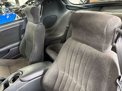 Used 1994 Pontiac Firebird Coupe image 36