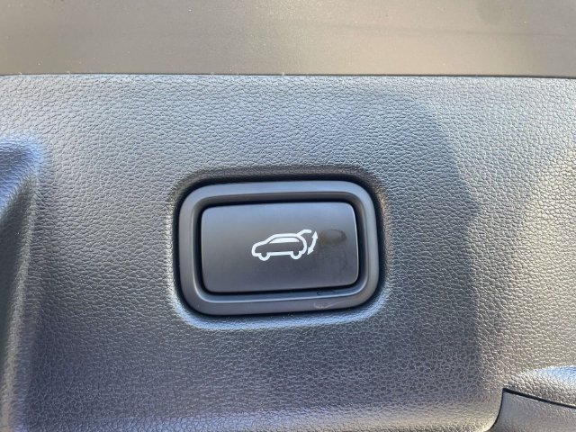 Certified 2025 Hyundai Tucson SEL FWD image 10