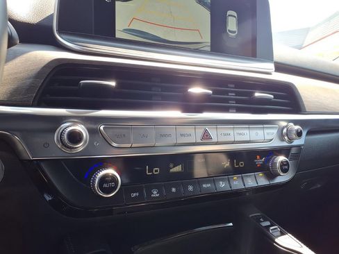 Certified 2022 Kia Telluride EX w/ EX Premium Package FWD image 18