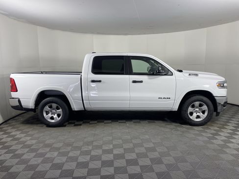 New 2026 RAM 1500 Big Horn AWD/4WD image 5