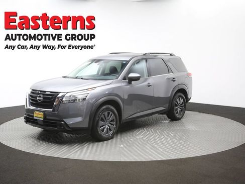 Used 2022 Nissan Pathfinder SV FWD image 56