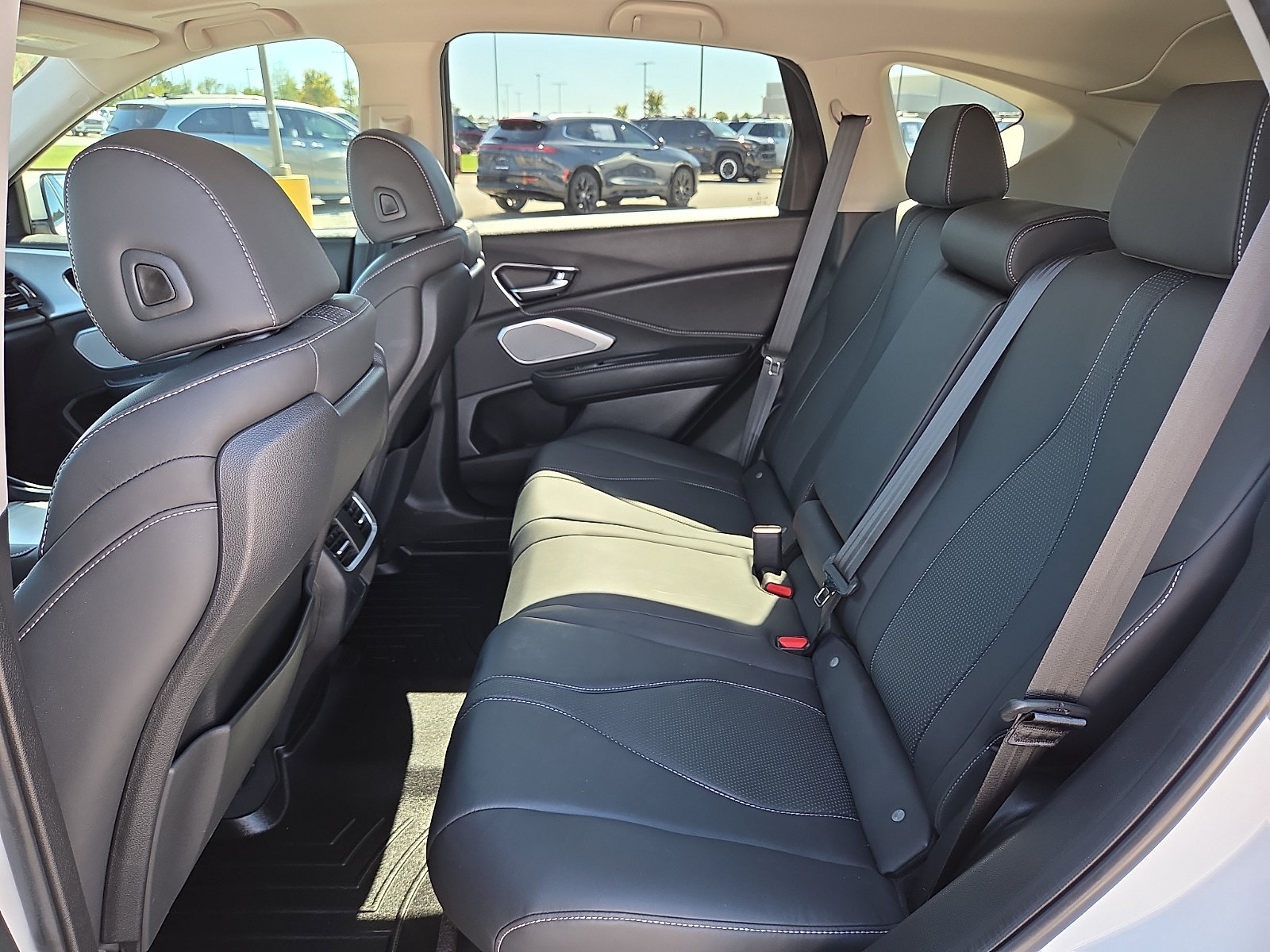 Used 2023 Acura RDX w/ Technology Package AWD/4WD image 10