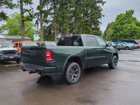 New 2026 RAM 1500 4x4 Crew Cab image 7
