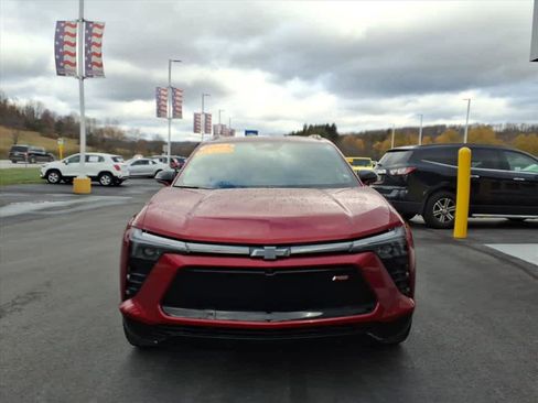 Used 2024 Chevrolet Blazer EV RS image 2