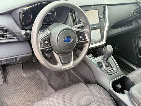 Used 2022 Subaru Outback AWD/4WD image 4