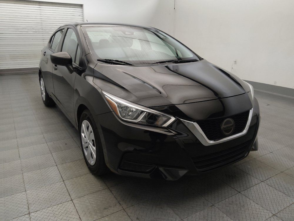 Used 2021 Nissan Versa S FWD image 13