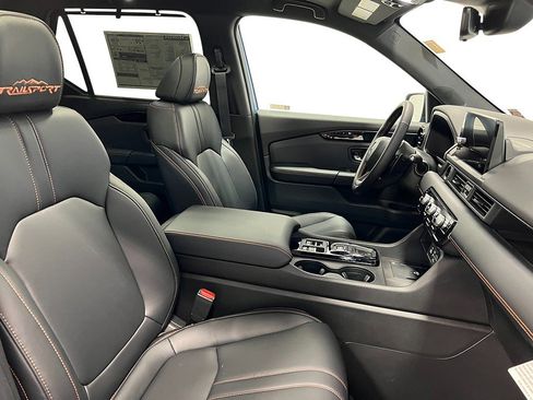 New 2025 Honda Pilot TrailSport image 35