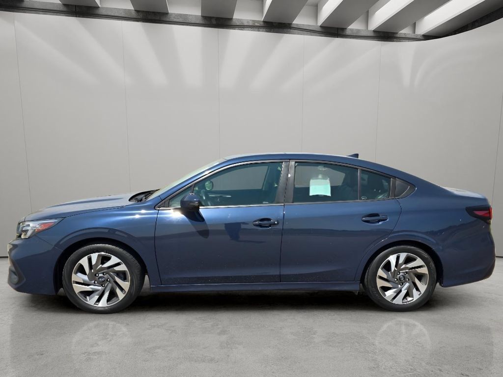 Used 2023 Subaru Legacy Limited AWD/4WD image 2
