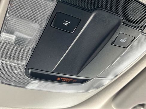 New 2025 Kia Sportage LX image 30