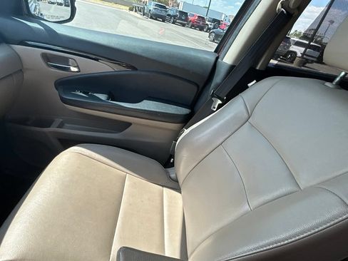 Used 2022 Honda Pilot Touring image 19