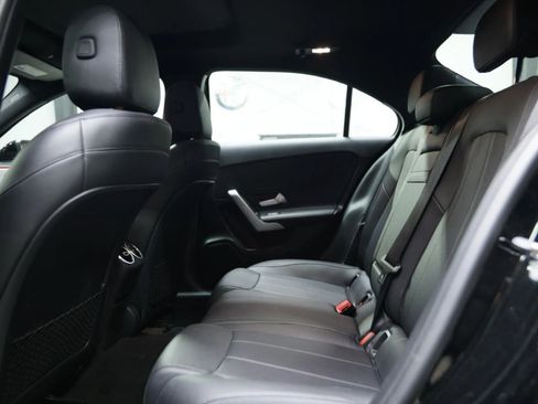 Used 2020 Mercedes-Benz A 220 image 27