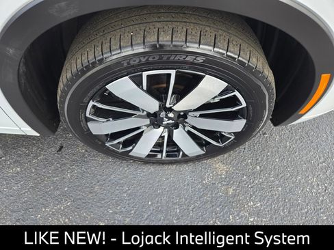 Used 2025 Mitsubishi Outlander SEL FWD image 11