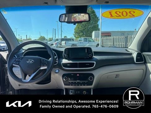 Used 2021 Hyundai Tucson SEL w/ Cargo Package AWD/4WD image 10