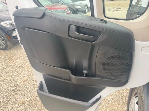 Used 2018 RAM ProMaster 2500 w/ Mopar Trailer Tow Group image 15
