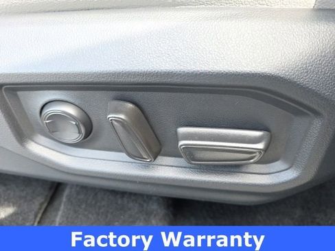 Used 2026 Toyota Tundra SR5 w/ SR5 Premium Package AWD/4WD image 12