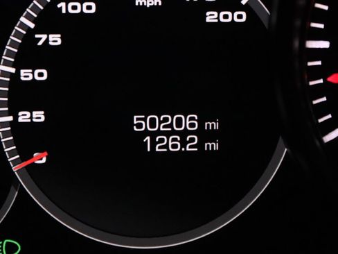 Used 2017 Porsche Panamera 4S image 19