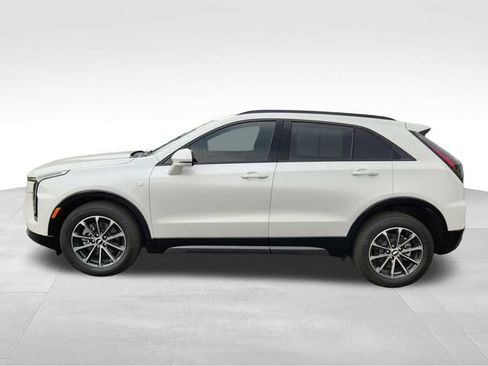 Used 2024 Cadillac XT4 Sport AWD/4WD image 2