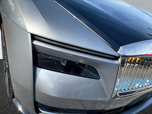 Used 2024 Rolls-Royce Spectre w/ Spectre Launch Package AWD/4WD image 29