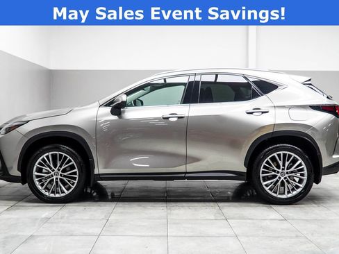 Used 2025 Lexus NX 350h AWD w/ Accessory Package (Z2) image 9