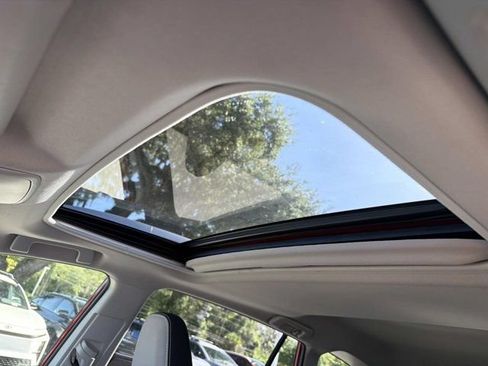 Used 2017 Toyota RAV4 XLE FWD image 29