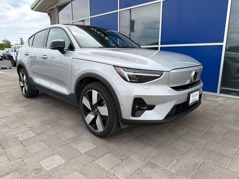 Used 2023 Volvo C40 P8 Recharge Ultimate AWD/4WD image 2