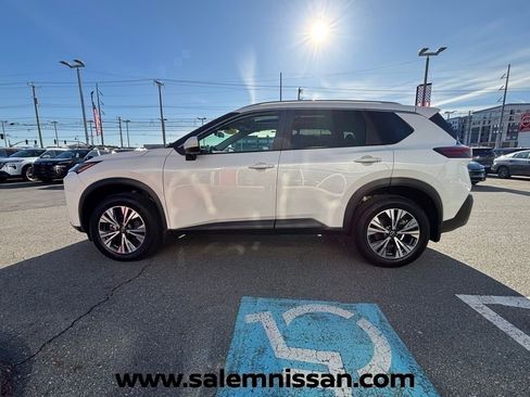 Certified 2023 Nissan Rogue SV w/ SV Premium B Package image 4