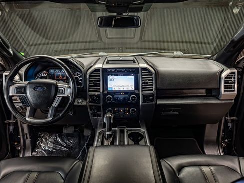 Used 2019 Ford F150 Platinum w/ Equipment Group 701A Luxury AWD/4WD image 19