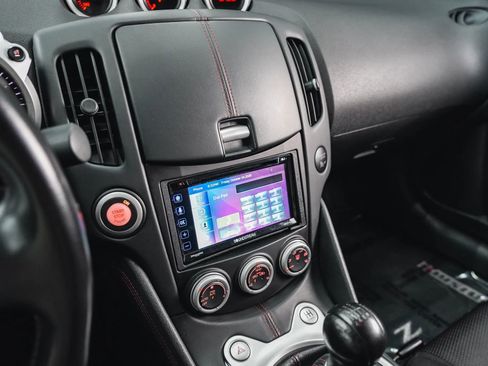 Used 2013 Nissan 370Z NISMO image 46