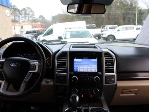 Used 2016 Ford F150 Lariat w/ Equipment Group 502A Luxury image 9