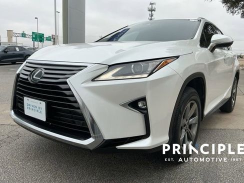 Used 2018 Lexus RX 350L FWD w/ Accessory Package image 4