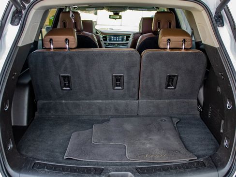 Used 2018 Buick Enclave Avenir w/ Avenir Technology Package image 30