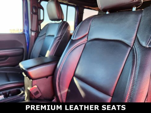 Used 2018 Jeep Wrangler Unlimited Sport S image 4