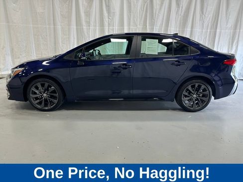 Used 2026 Toyota Corolla SE FWD image 4