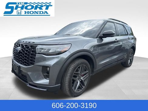 Used 2025 Ford Explorer ST-Line w/ Premium Package AWD/4WD image 1