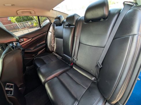 Used 2018 Nissan Maxima 3.5 SV FWD image 18