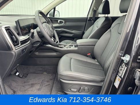 New 2025 Kia Sorento S image 23