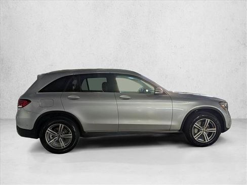 Used 2021 Mercedes-Benz GLC 300 image 4