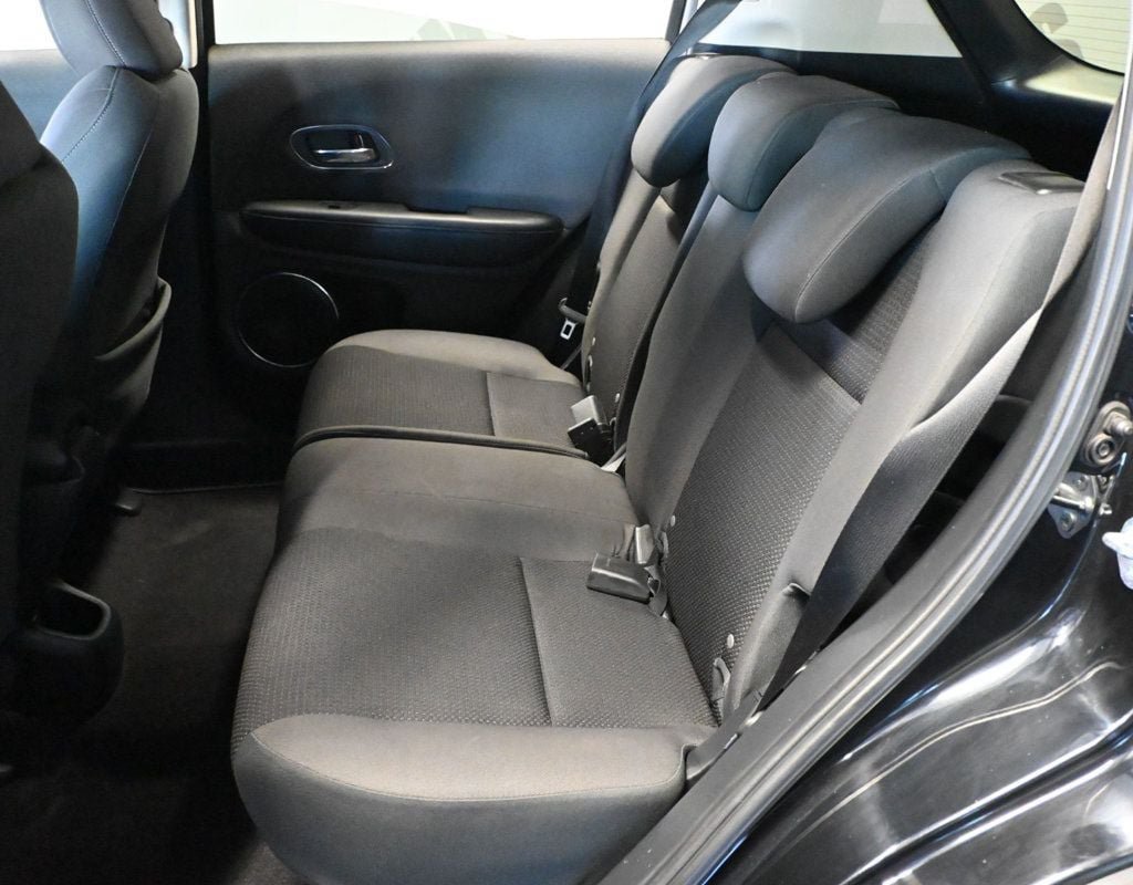 Used 2022 Honda HR-V EX image 15