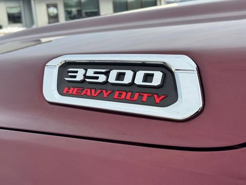 Used 2024 RAM 3500 Big Horn image 8