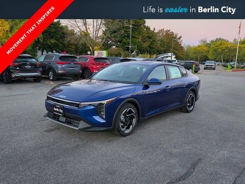 New 2025 Kia K4 EX image 3
