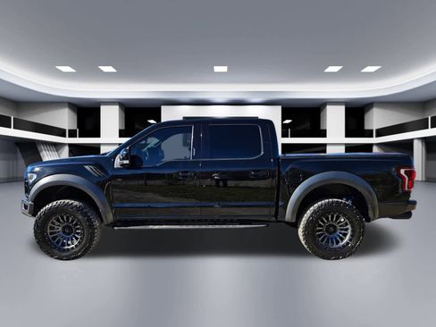 Used 2018 Ford F150 Raptor w/ Equipment Group 802A Luxury image 3